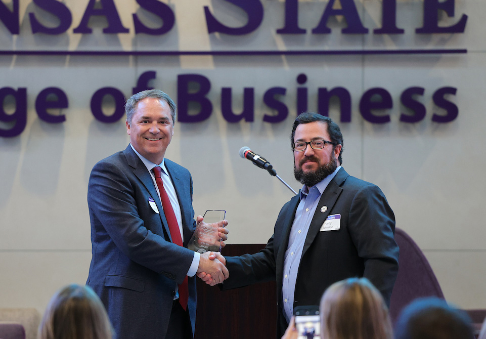 Ernie Rogers receives award